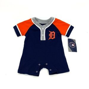Genuine Merchandise Detroit Tigers Baby Boy Bodysuit New Nwt Size 3/6 Months